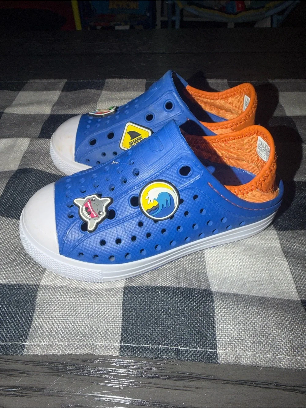 Sketchers Boys Toddler Water Shoes size 9 VGC
